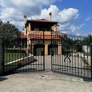 Apartment House Tonka, Rakalj